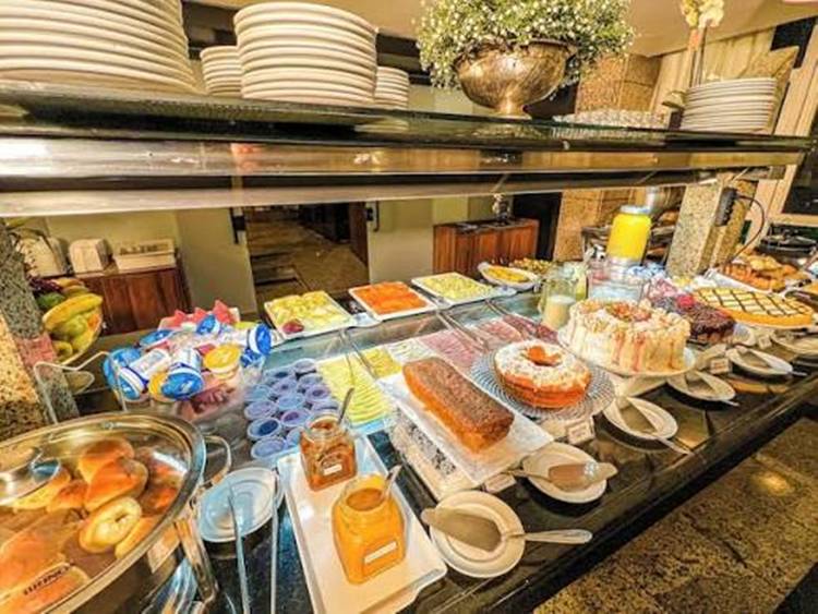 Hotel SJ Royal San Juan Curitiba ()