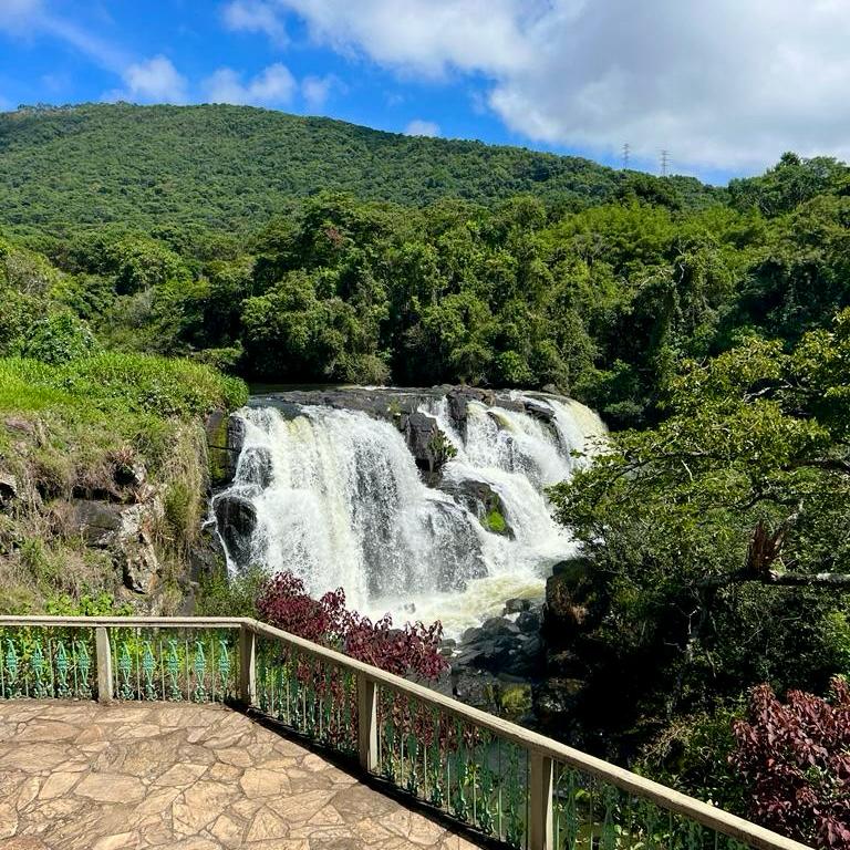 Cachoeira Véu das Noivas (VAN) ()