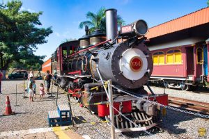 Trem Campinas à Jaguariúna com Pedreira