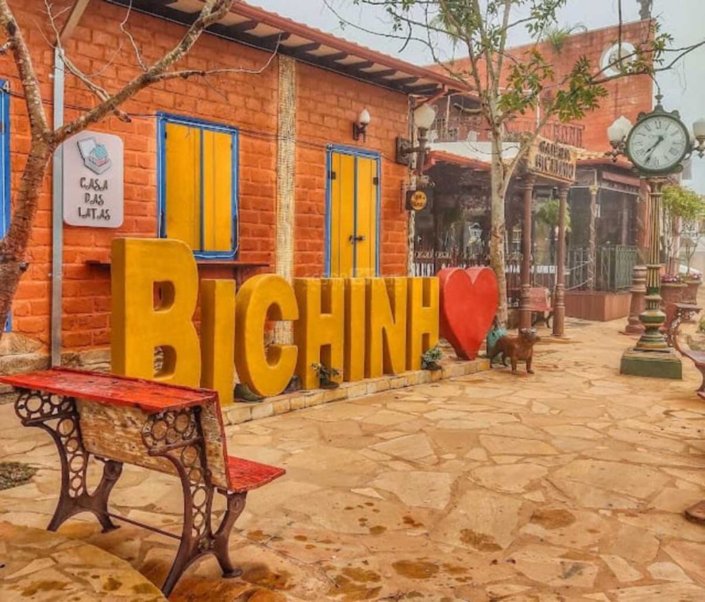 Bichinho distrito de Prados ()